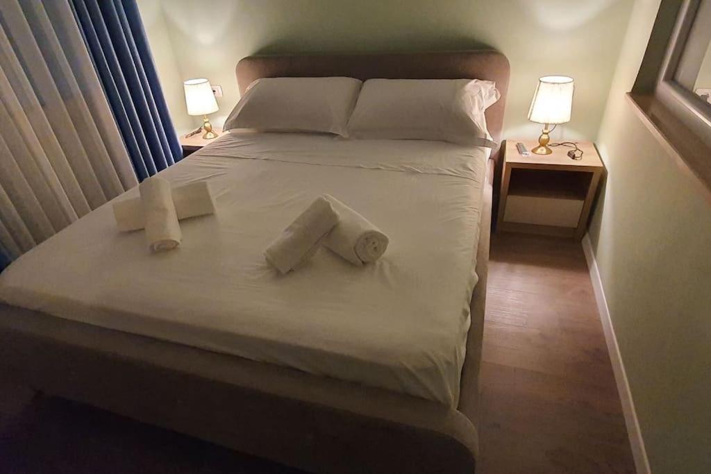 Center Apartment Tirana Extérieur photo